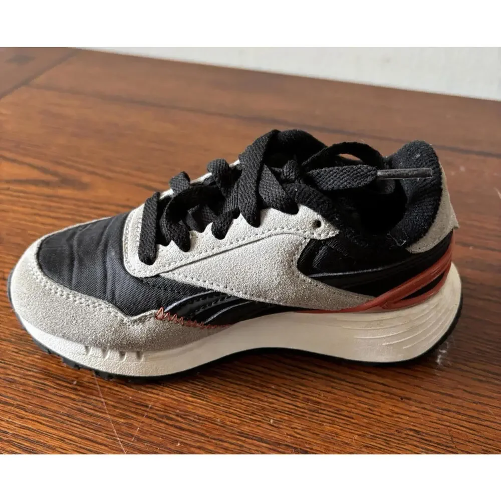 Reebok Youth Classic Tennis Shoe, Sneakers Black White Red Youth Size 11 - Picture 5 of 9